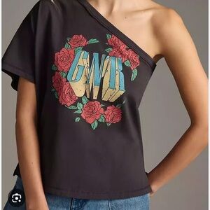 Pilcro Black Off-Shoulder Graphic Tee